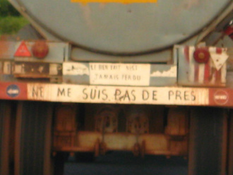 02 Ne Me Suis Pas De Pres